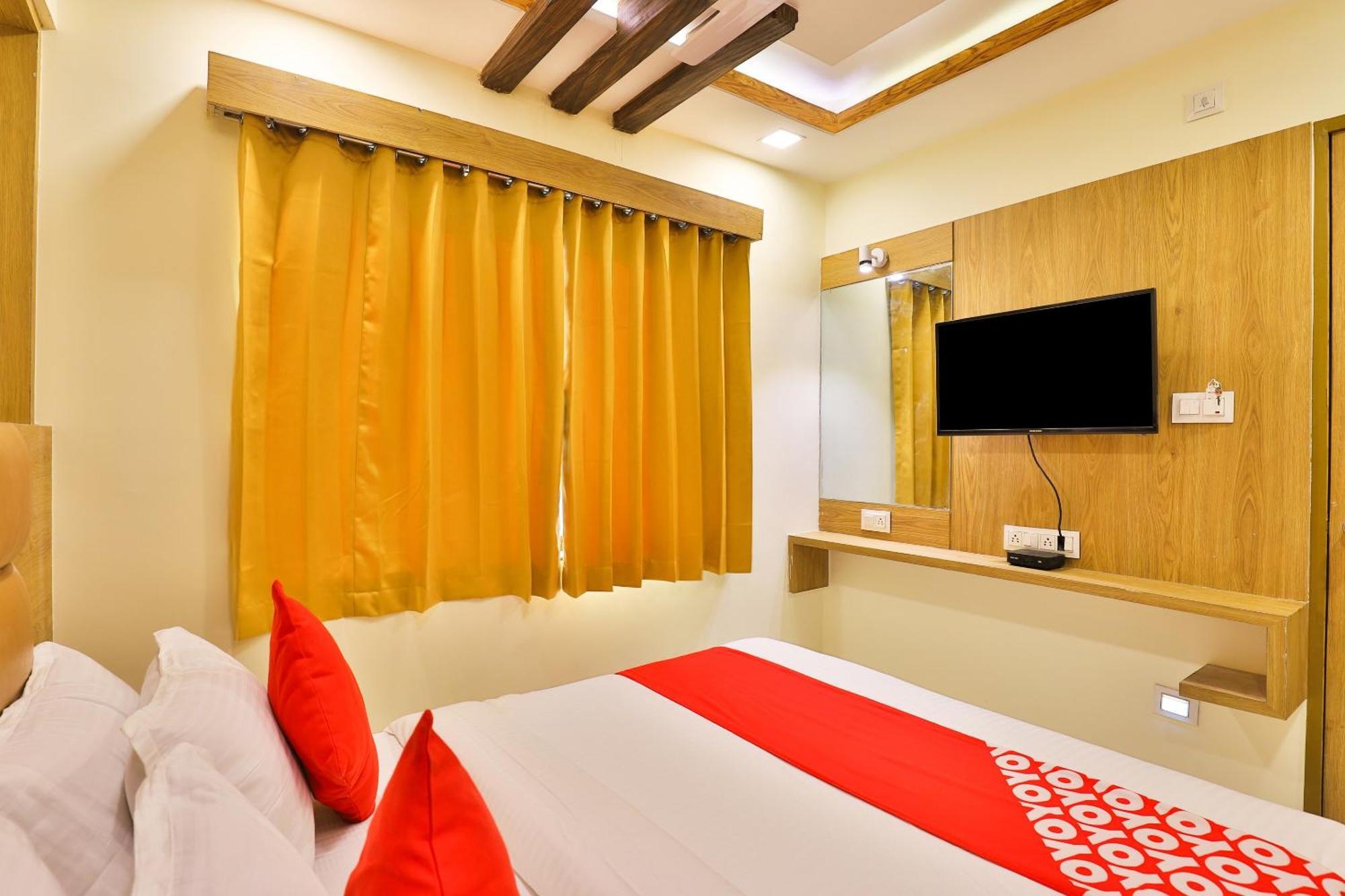 Hotel O Silver Palace Batwa Экстерьер фото